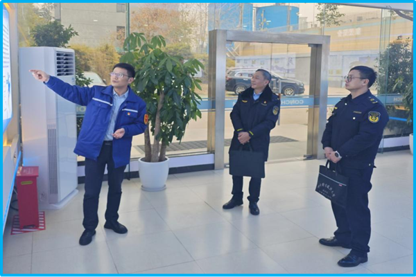武漢市交通運(yùn)輸局第八督導(dǎo)組蒞臨武漢漢氏環(huán)保開(kāi)展督導(dǎo)檢查